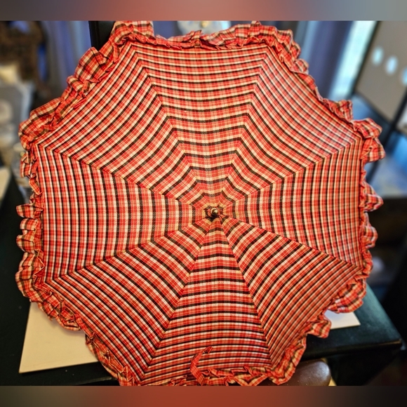VINTAGE 1970S GIRL'S 20 IN. FABRIC UMBRELLA. NO HOLES. - Picture 5 of 7